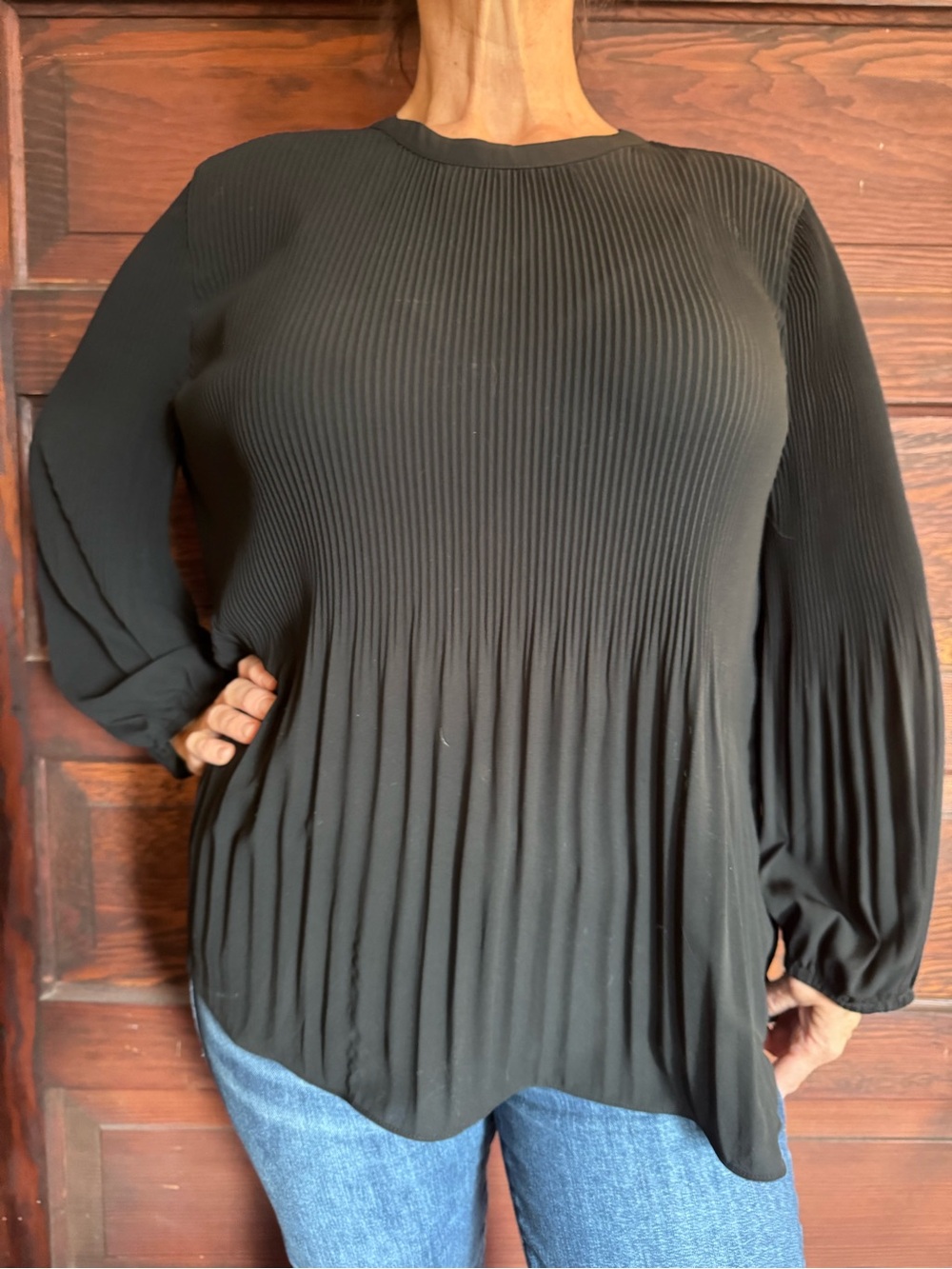 Adrianna Papell Black Pleated Long-Sleeve